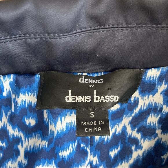 🥳 Host Pick! Dennis Basso Women’s Navy Blue/ Animal Print Reversible Button Up S - Picture 6 of 7